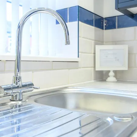 Pass The Keys Festive Family Retreat Near Centre Parking Vakantiehuis *