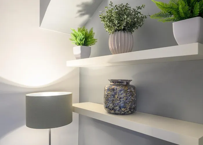 Pass The Keys Festive Family Retreat Near Centre Parking